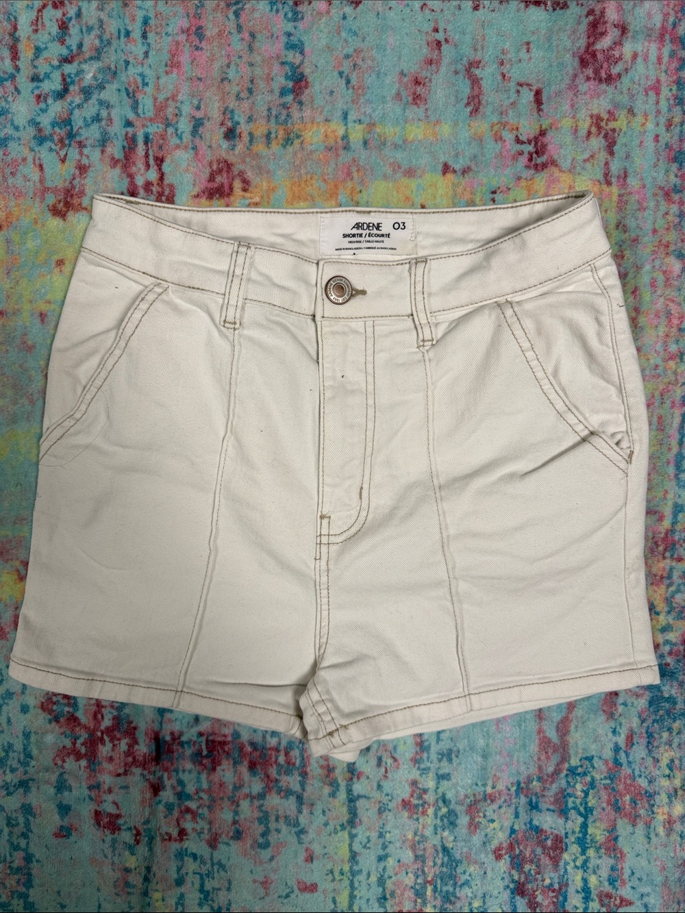 Ardene Off-White High-Rise Seamed Jean Shorts